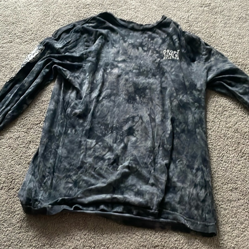 Long sleeved shirt